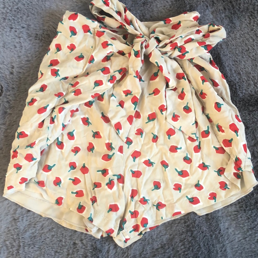 Francesca’s Tie Shorts